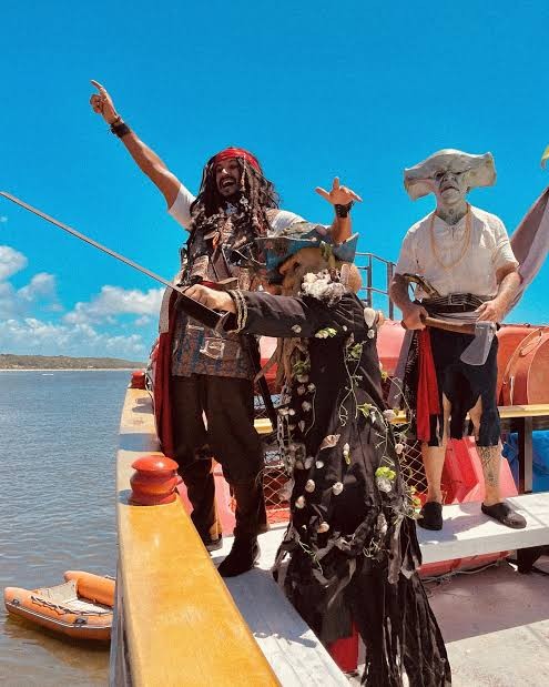 PASSEIO BARCO PIRATA